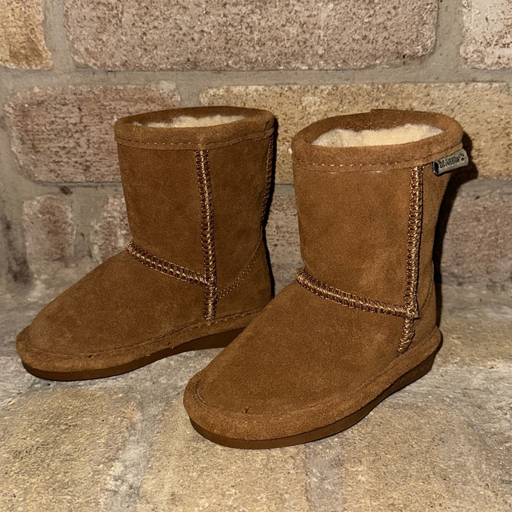 Toddler fur boots